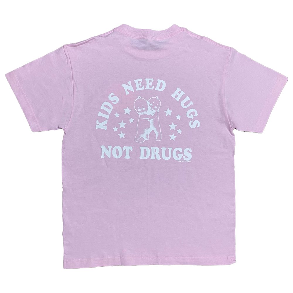 Kids need drugs tee