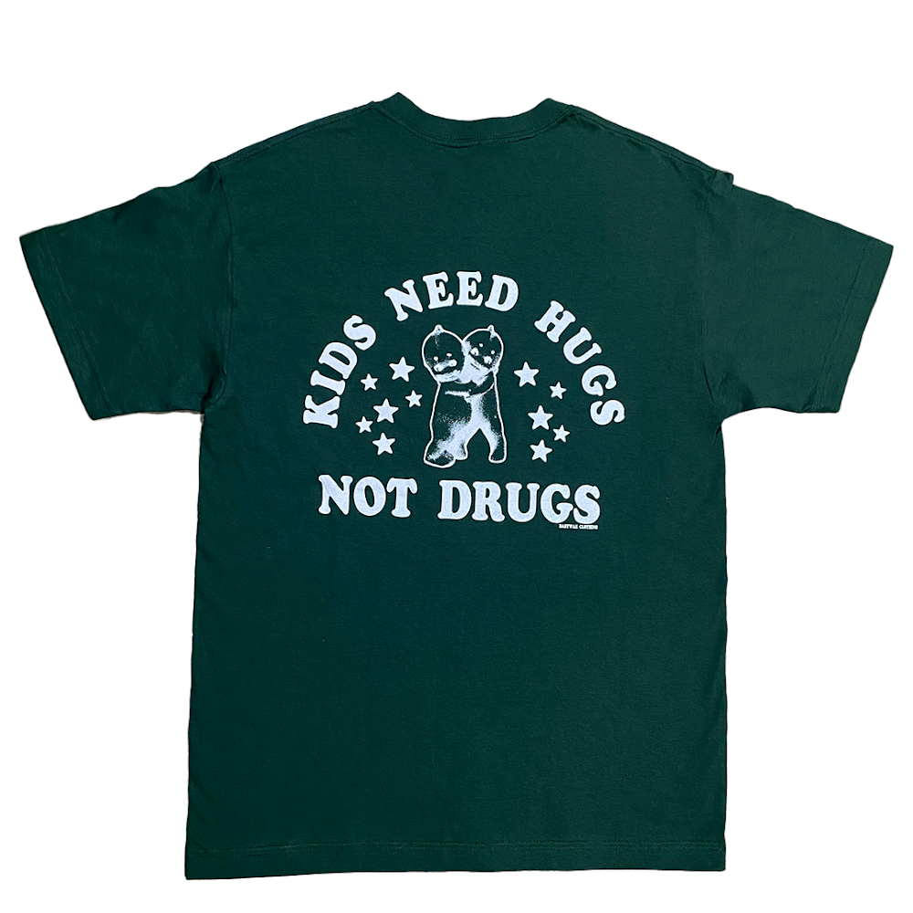 Kids need drugs tee